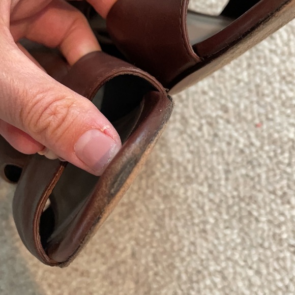 - Donald J. Pliner Jenkin brown wedge sandal size 8 - Picture 3 of 14